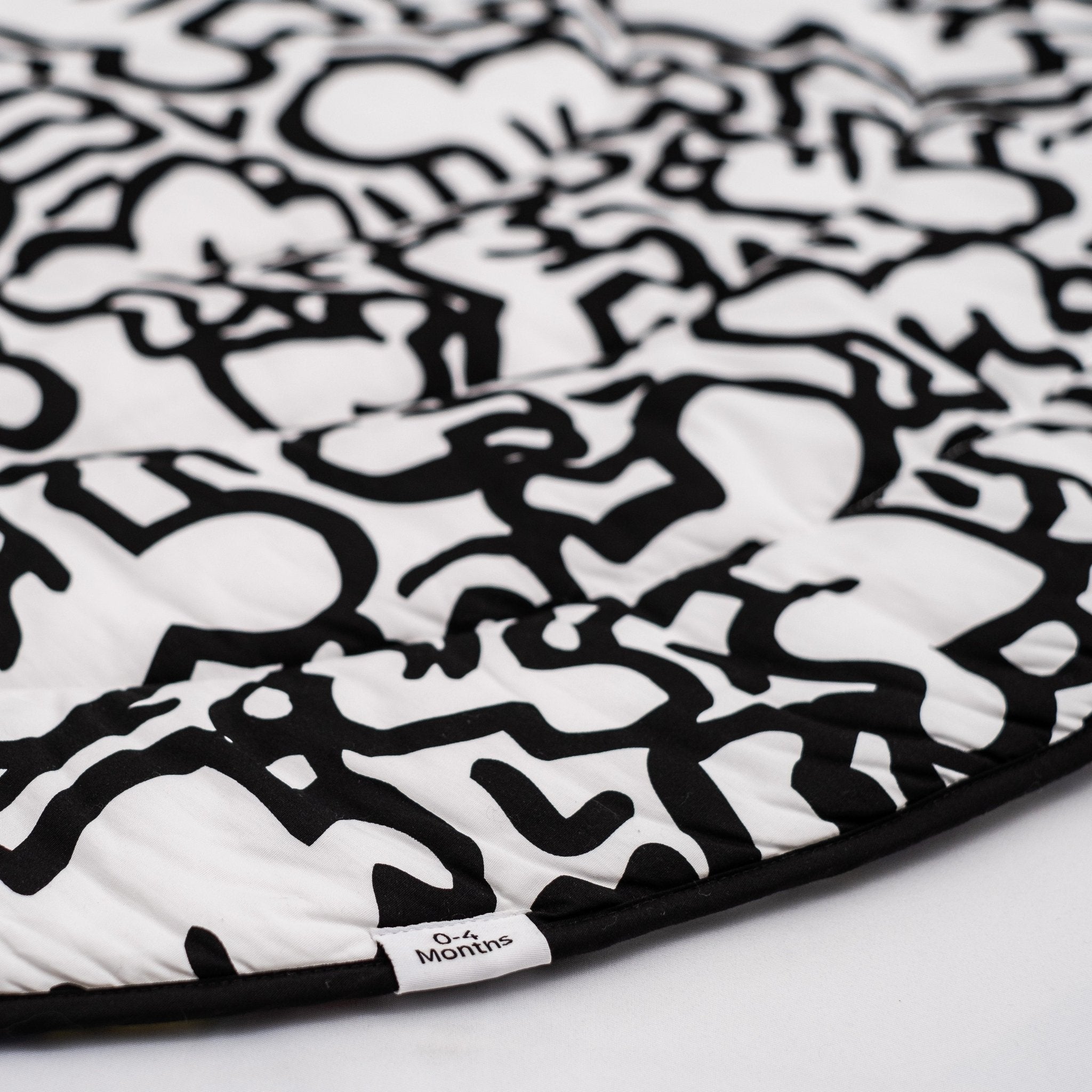ETTA LOVES x KEITH HARING PLAYMAT - reversible newborn to 4 months / 5+ months - Etta Loves