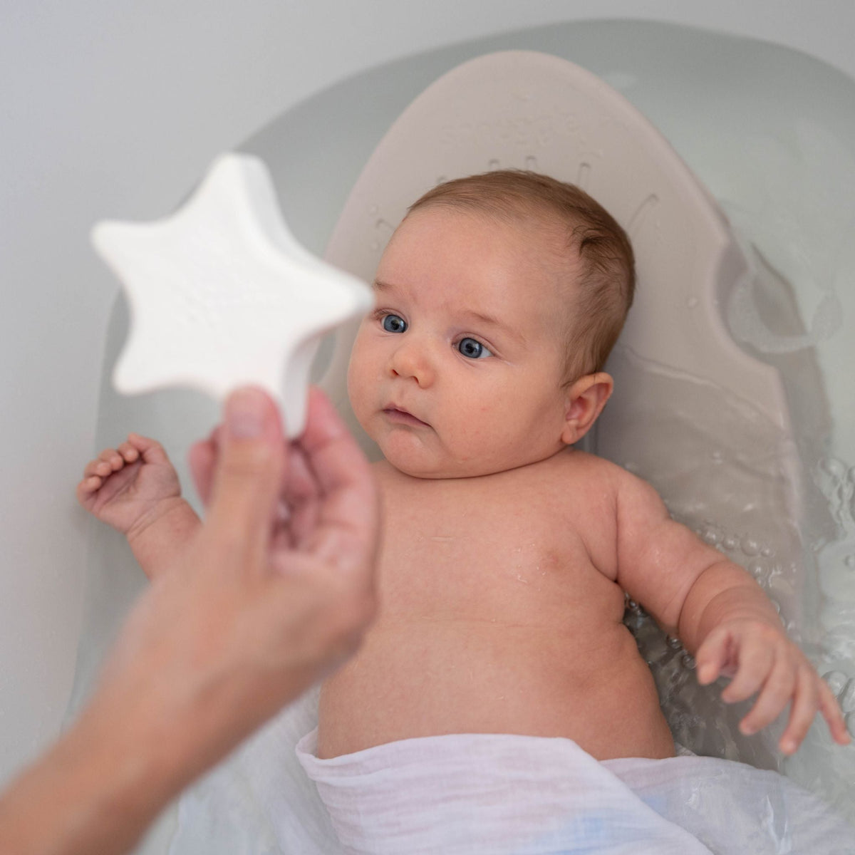 'BATHE' Christmas Gift Set - suitable from birth - Etta Loves