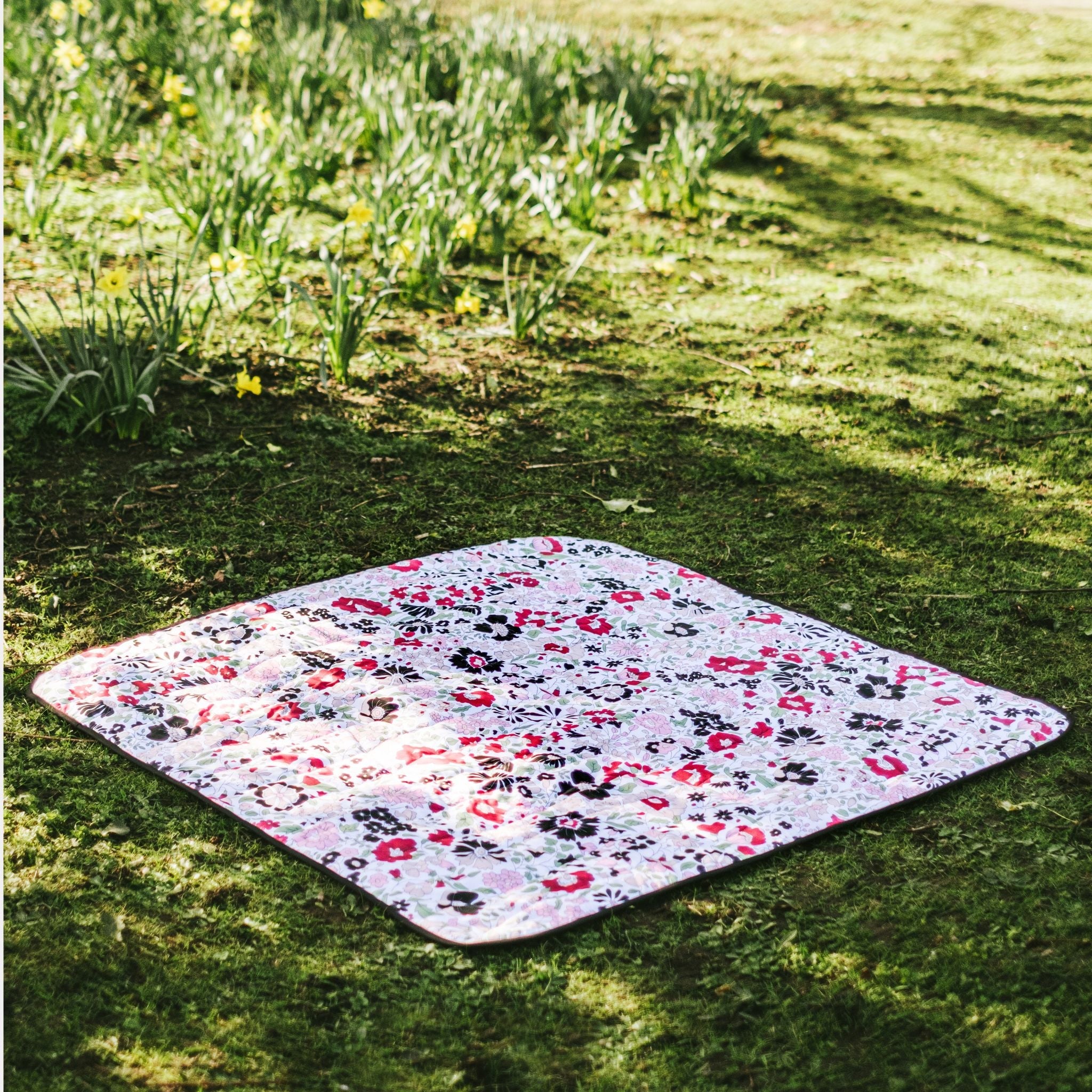 ETTA LOVES X LIBERTY - OUTDOOR PLAYMAT (Colourful) - Etta Loves