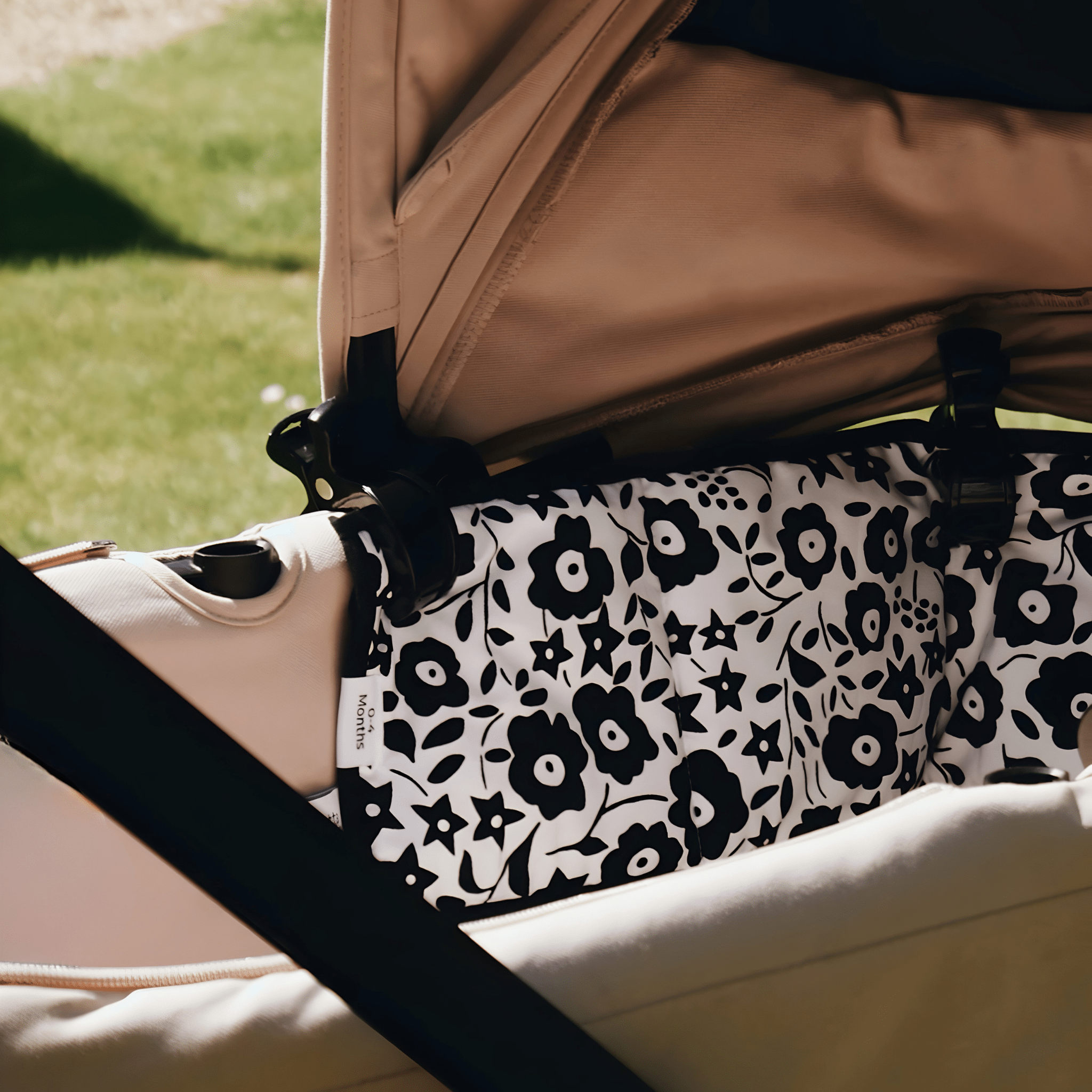 ETTA LOVES x LIBERTY – Reversible Sensory Strip (suitable from birth) - Etta Loves