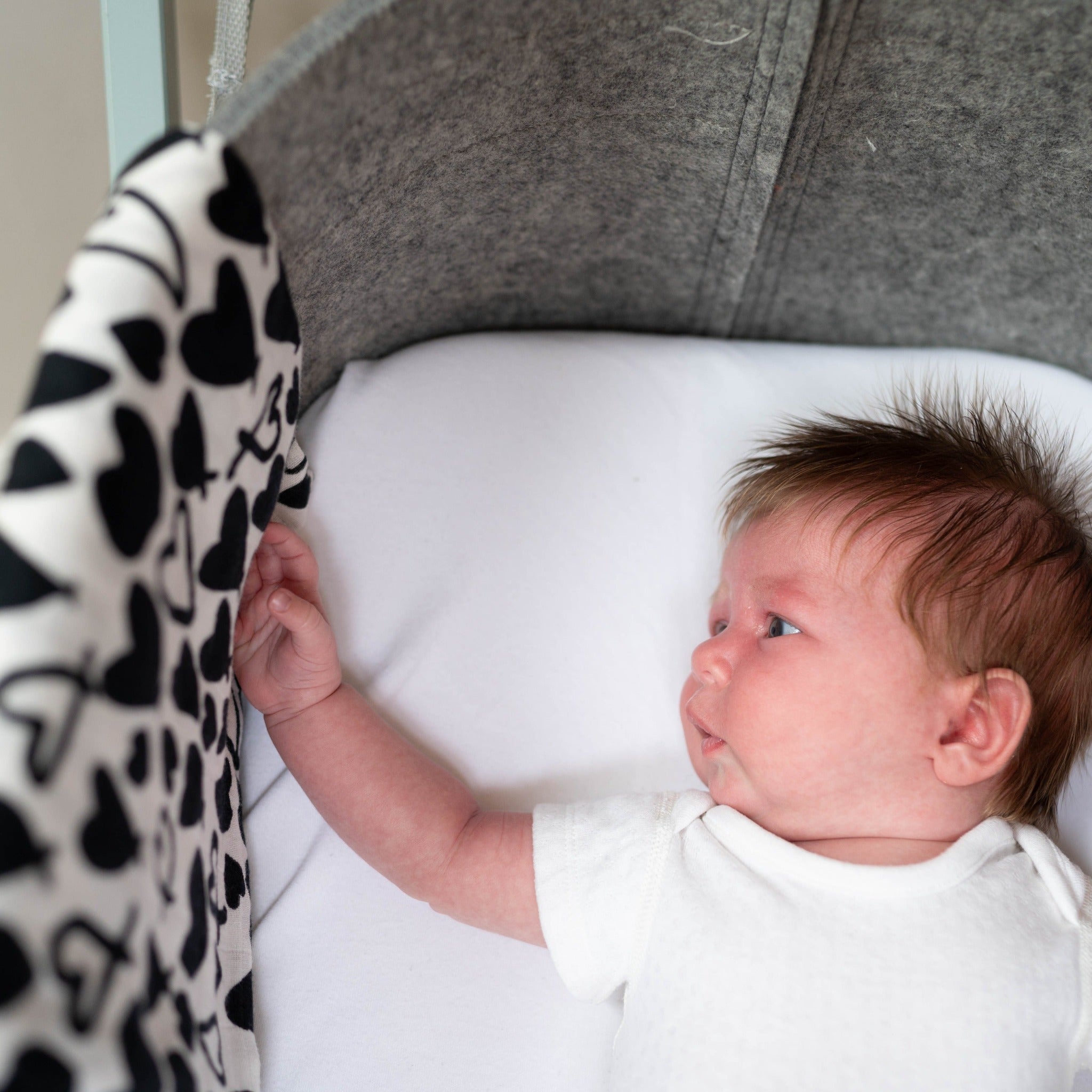 LOVE HEART SINGLE SENSORY MUSLIN - Designed for 0 - 4 month old babies - Etta Loves