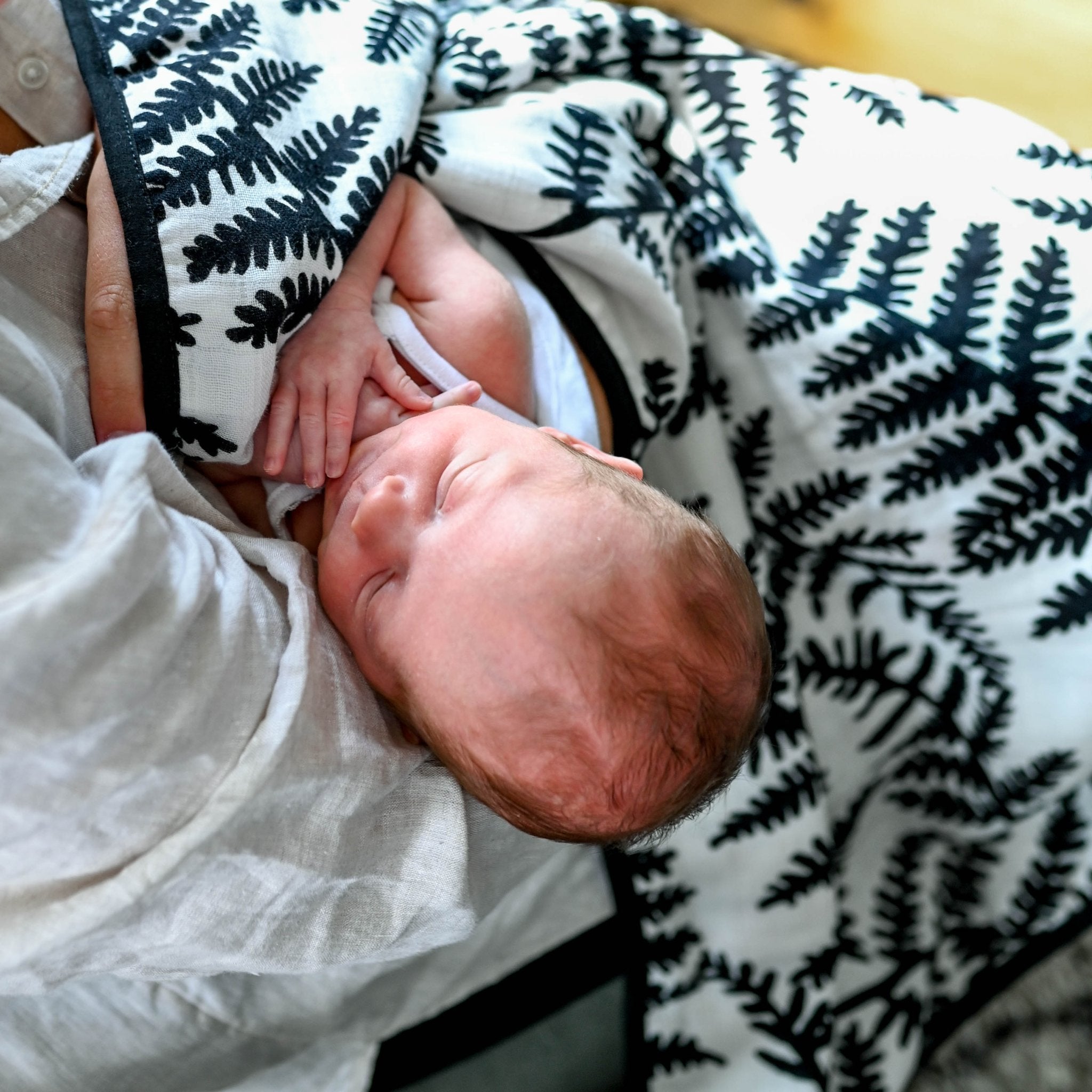 PLANT PRINT MUSLIN BLANKET - reversible newborn to 4 months / 5+ months - Etta Loves