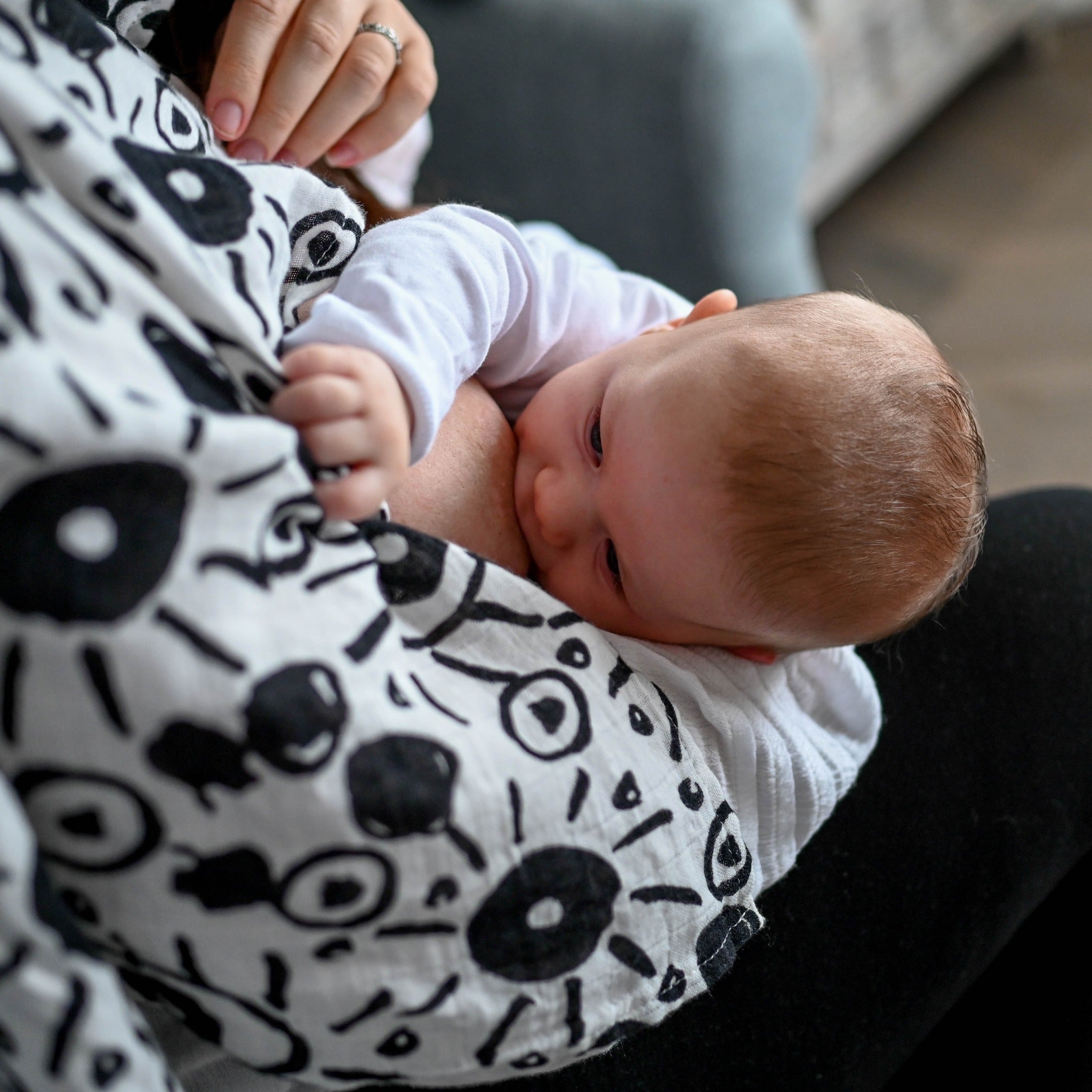 XL EYES MUSLIN - for newborn to 4 months old babies - Etta Loves